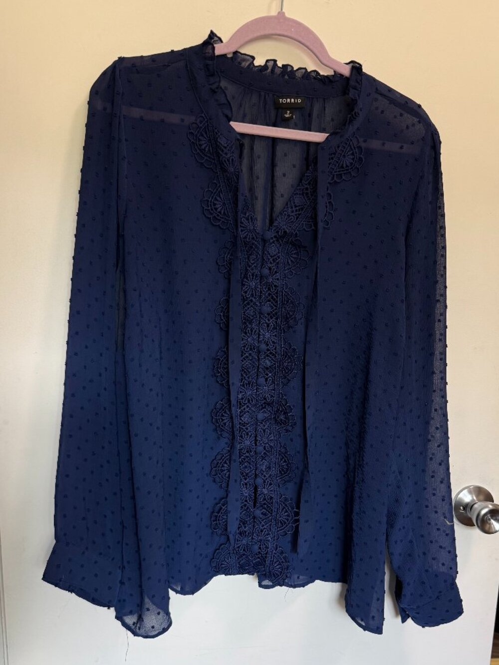 Torrid Blouse, Size 2 (18-20), Navy Blue